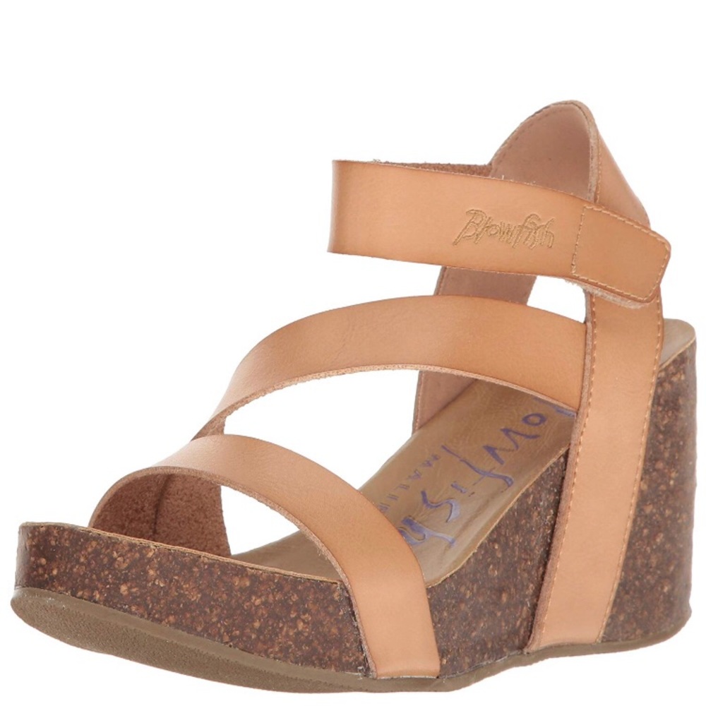 Blowfish beige wedges